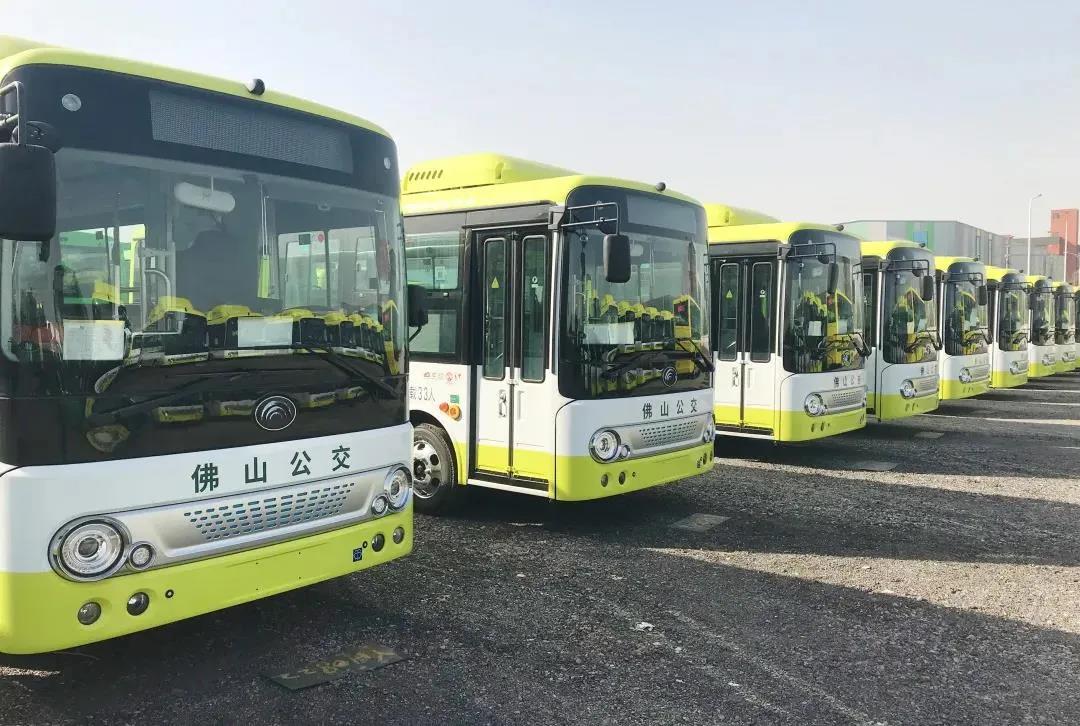 100輛宇通純電動公交車交付佛山(圖1)